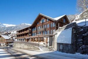 6-daagse Autovakantie naar Jungfrau Lodge in Berner Oberland